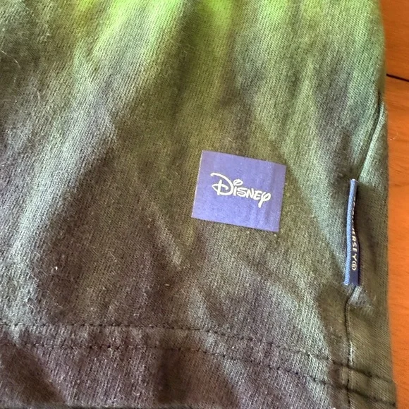 Disney Oogie Boogie Bash 2024 Spirit Jersey XXL Green Black Tie Dye NWT - Picture 5 of 10